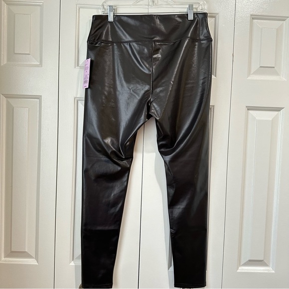 Wild Fable High Rise Liquid Leggings Black Size XL - Picture 4 of 8